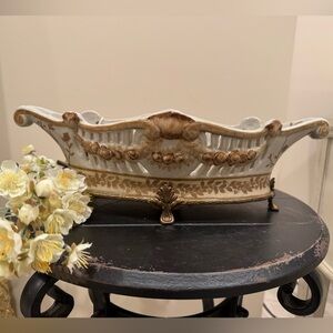 Oriental Accent Ceramic Antique Brass